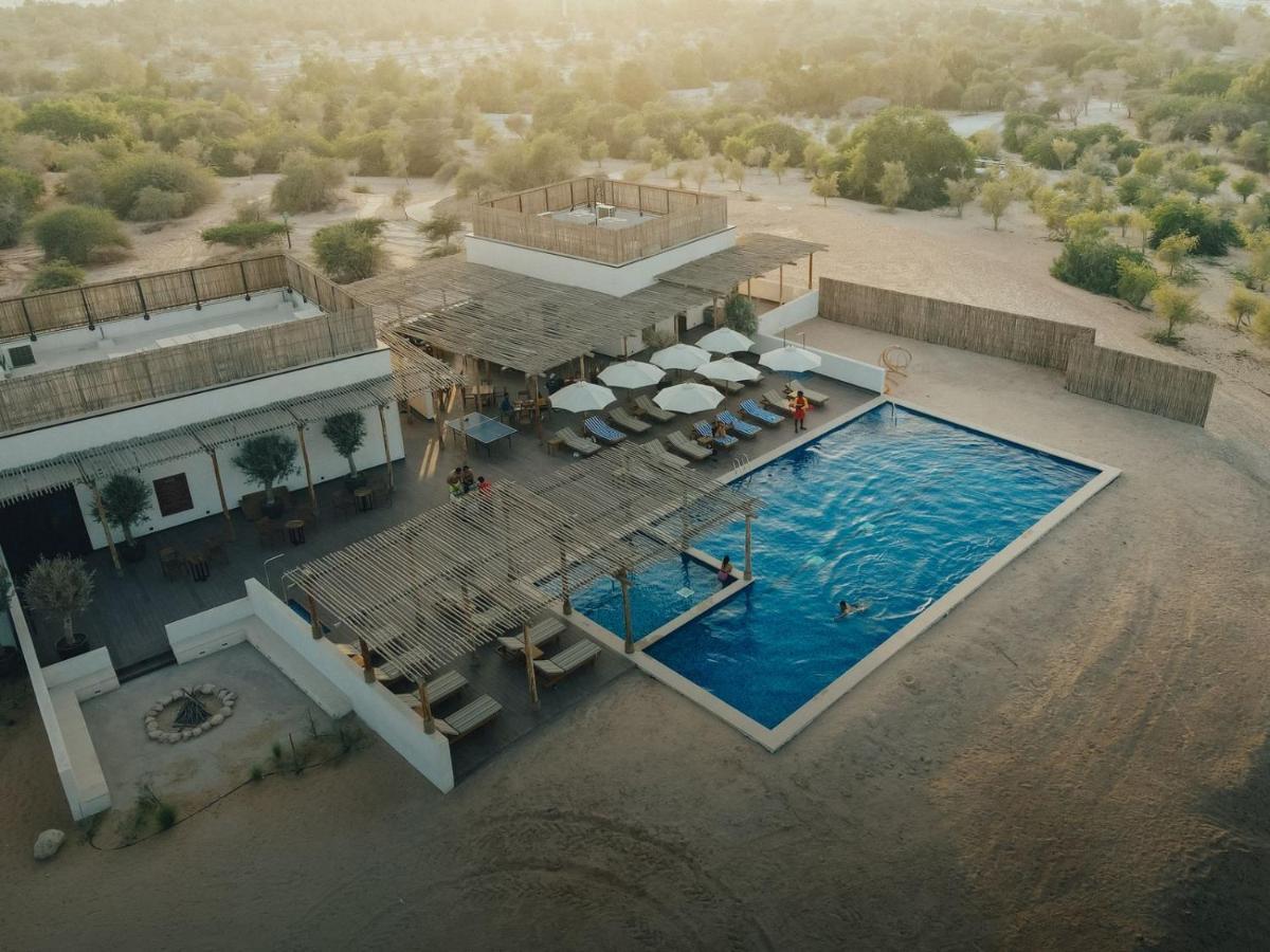 Bab Al Nojoum Al Mugheirah Resort Al Mirfa Bagian luar foto