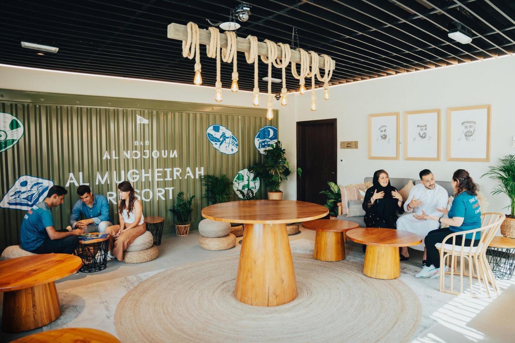 Bab Al Nojoum Al Mugheirah Resort Al Mirfa Bagian luar foto